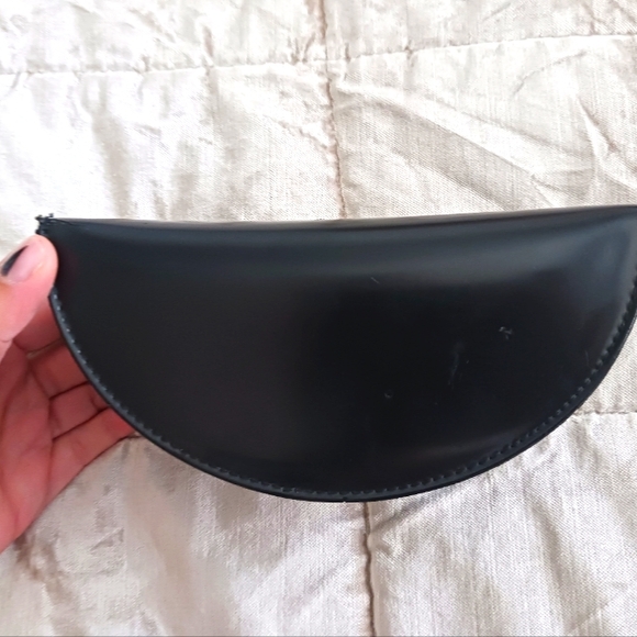 Vintage authentic Marc Jacobs  medium sized shoulder bag w/ it's dust bag - Picture 7 of 12